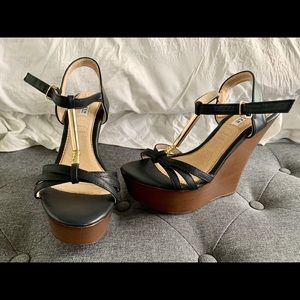Black & brown wedges